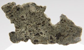 NWA 10645 火星隕石(Nakhlite) 687 1.13g - 鉱物標本・隕石標本販売の