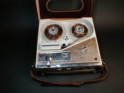 テープレコーダー