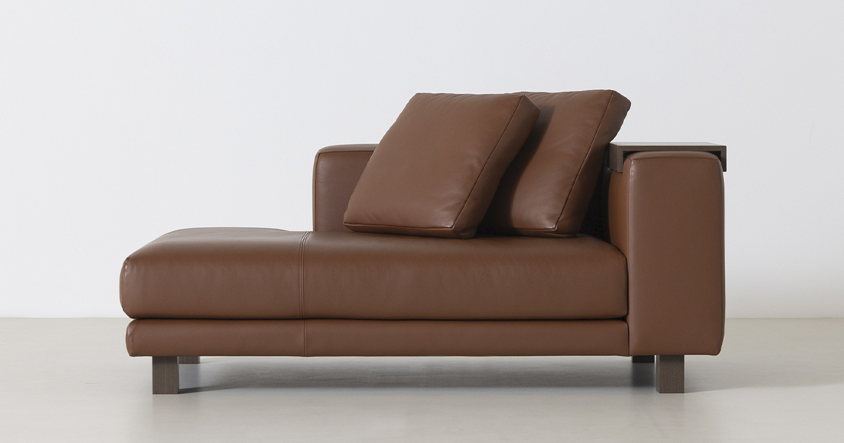 工場再整備ソファ「Decibel Standard 2人掛け片ひじ」 | 国産ソファ