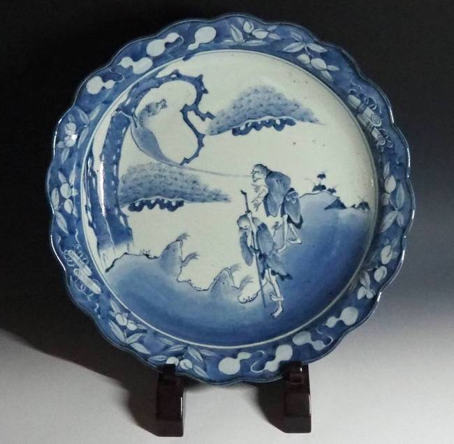 古伊万里 蝦蟇・鉄拐仙人染付輪花大皿（骨董品）の販売｜小川処堂