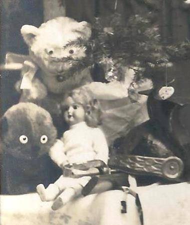 Snowdrop Postcards アンティークポストカード専門店