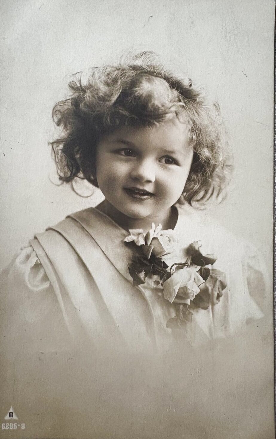 Snowdrop Postcards アンティークポストカード専門店