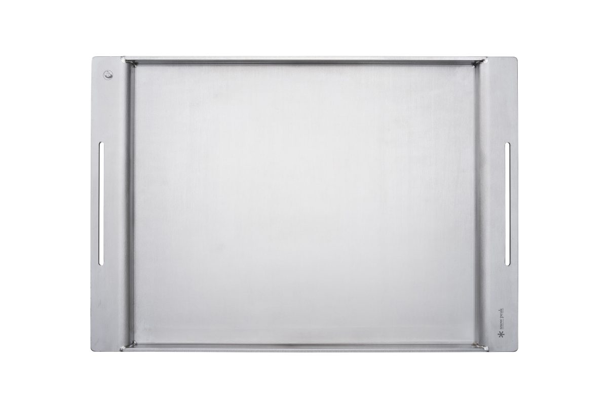 スノーピークとオタフクソースが初コラボレーション！ キャンプで広島