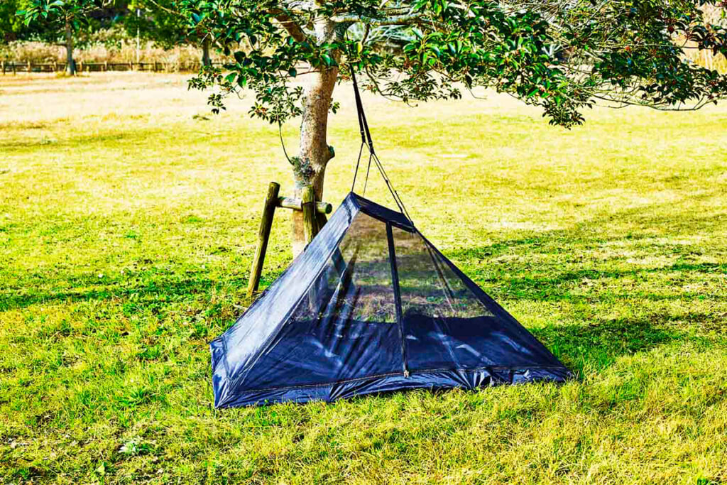 蚊帳のような「ワークマン」のインナーテントが買い！ 虫嫌いでも快適