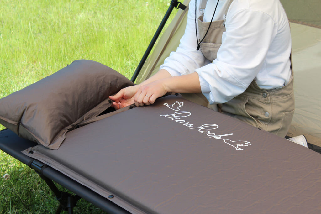 Bears Rockのキャンピングマットに癒やされる！ 簡単セッティングで