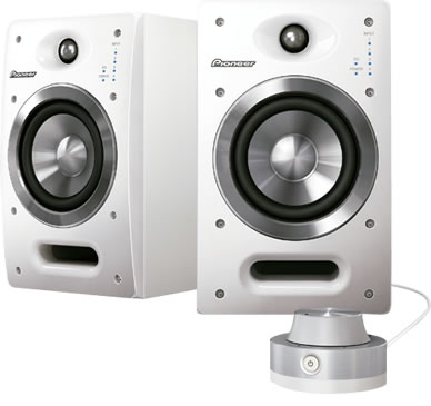 Pioneer DJ用モニタースピーカーの比較試聴が可能です。 - サウンドテック