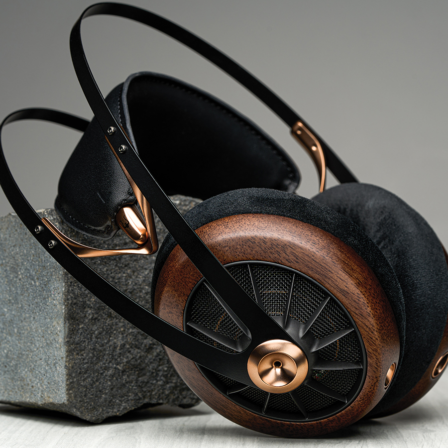 MEZE 109 PRO HEADPHONES – NOW AT TSE | The Sound Environment