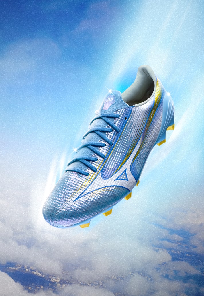 Mizuno Launch The 'Unity Sky' Pack - SoccerBible