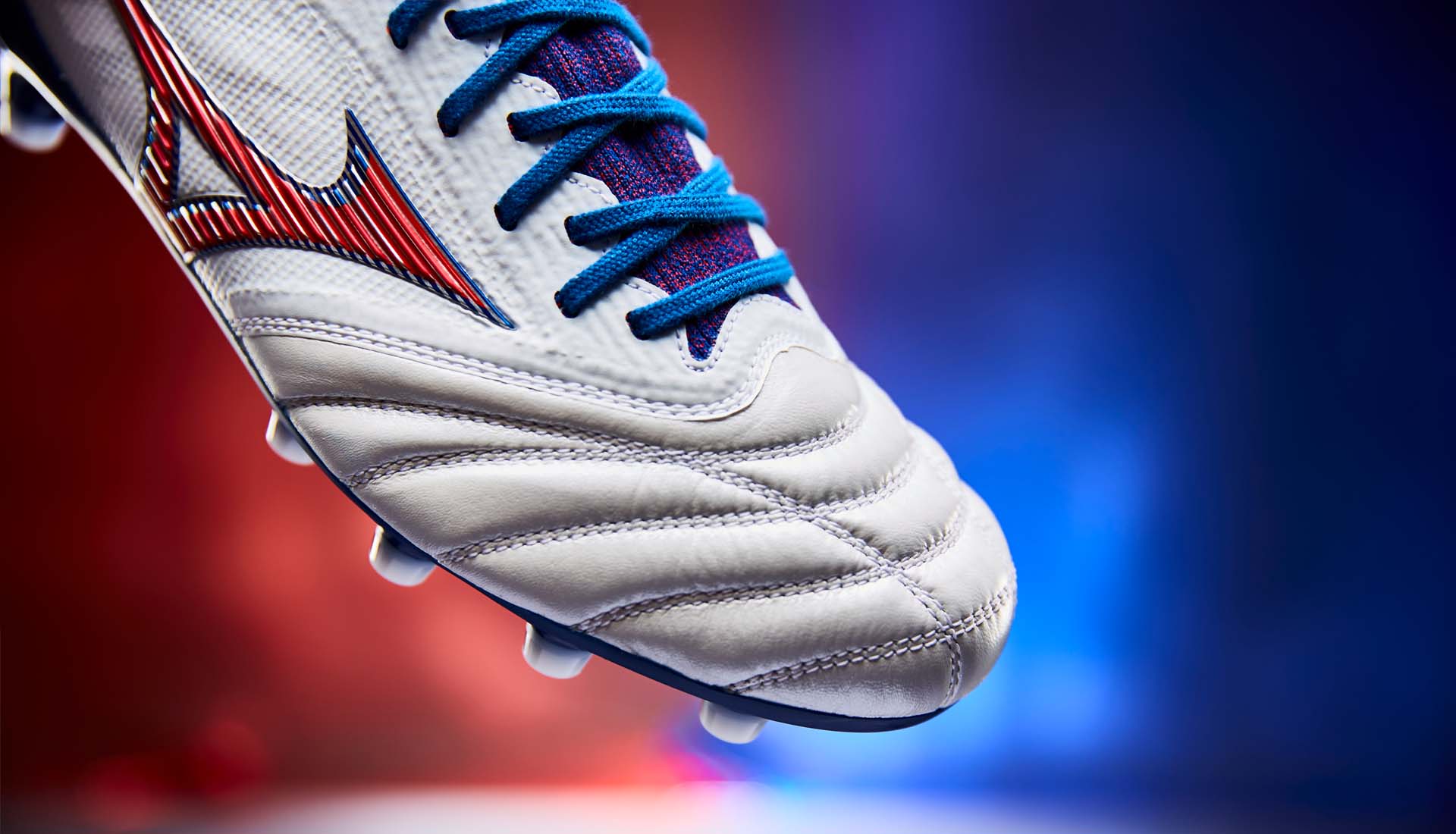 Mizuno Launch The 'Next Wave' Pack - SoccerBible