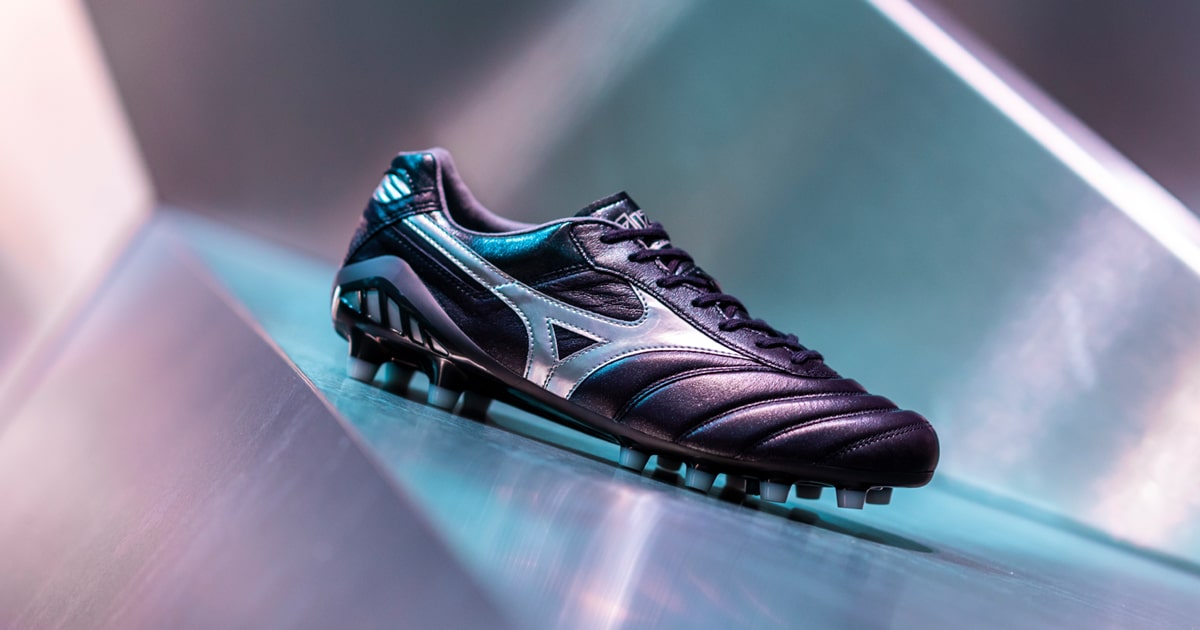 Mizuno Drop The Morelia DNA Japan - SoccerBible