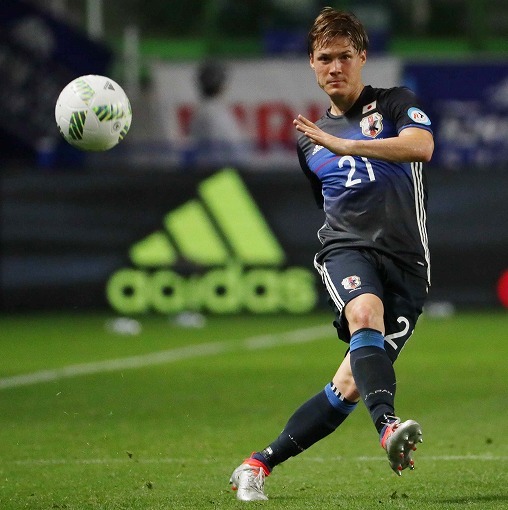 読者参加型企画】あなたの質問に、日本代表SB酒井高徳選手が真剣に