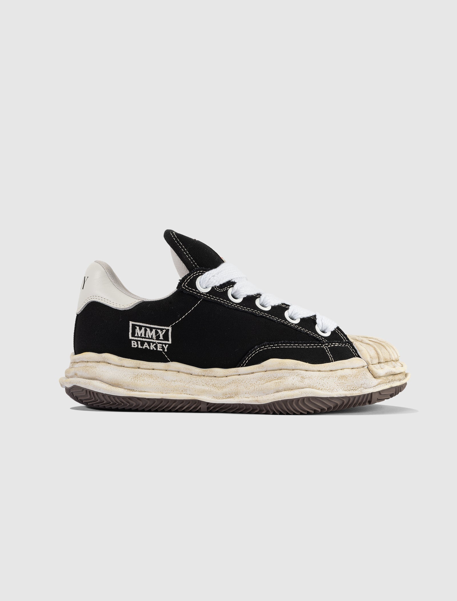 MAISON MIHARA YASUHIRO BLAKEY LOW SNEAKERS – Social Status