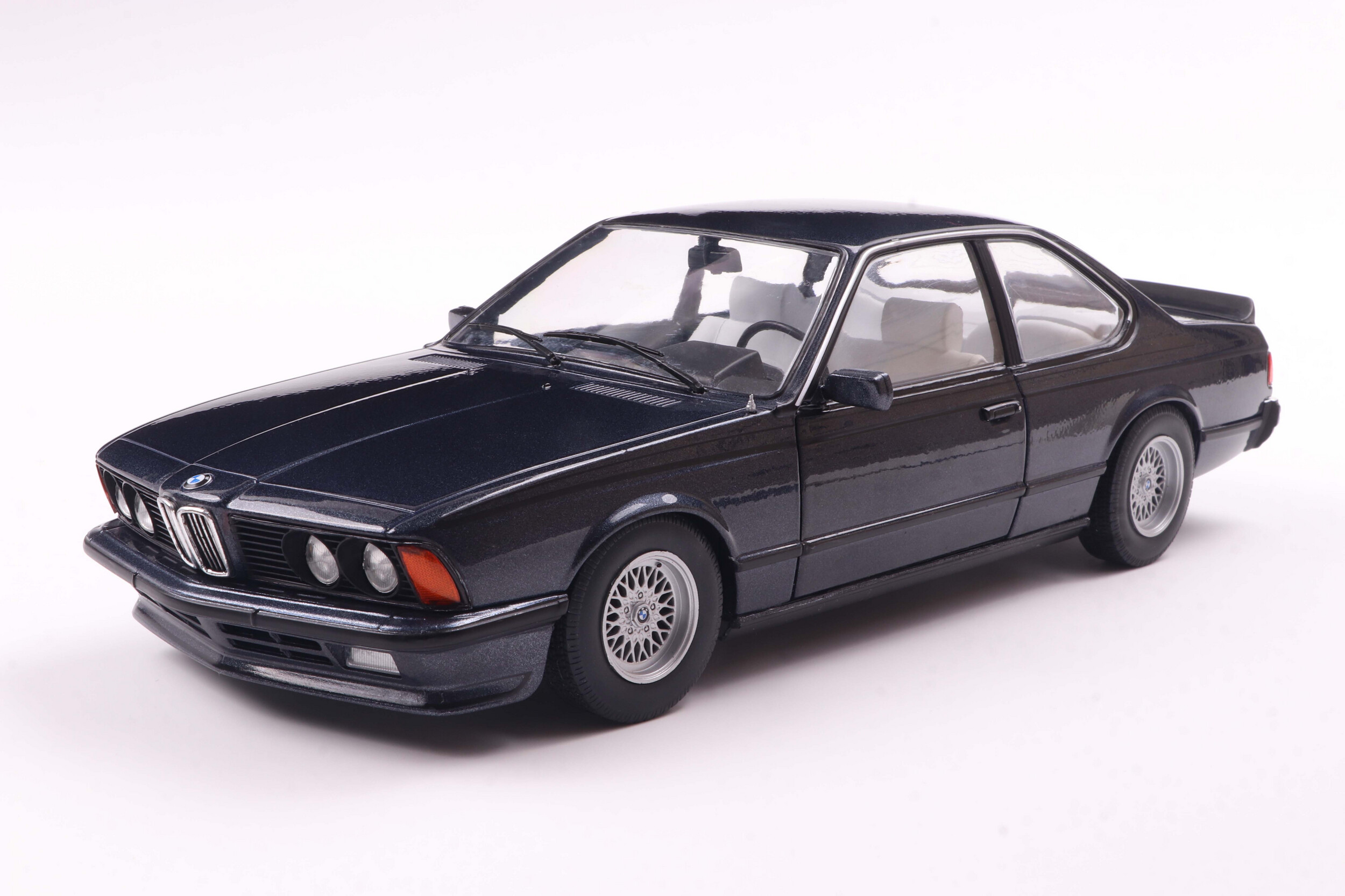 BMW 635 CSI - Macau Blue - 1984 - Solido