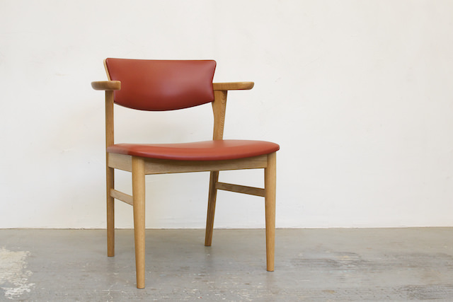 Awazaシリーズは”腰に優しい”がコンセプトの座り心地が良い椅子です