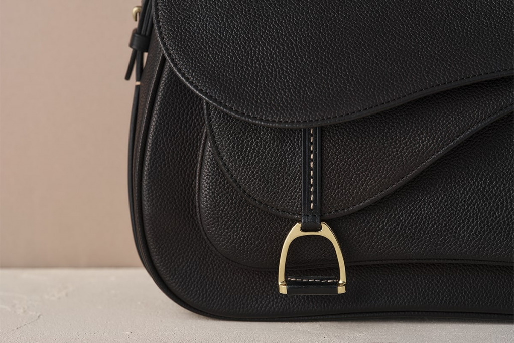 鞍づくりの技術を注ぎ込んだ、レディースモデルの最高峰｜イルザ