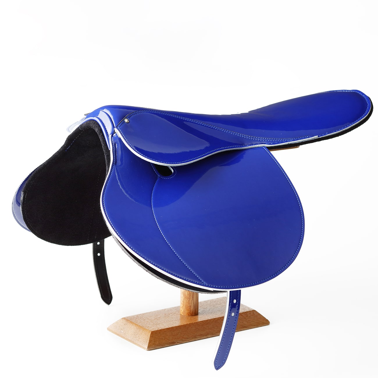 ソメスネットショップ / レース鞍 ソフトレーシングサドル 3斤Aタイプ