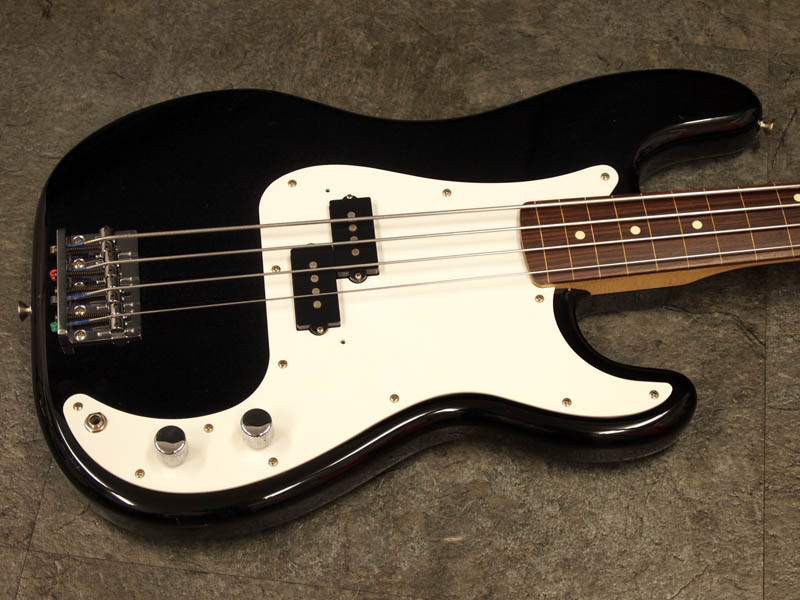 FENDER/JAPAN プレシジョンベースのフレットレス仕様が入荷!! « 浜松の