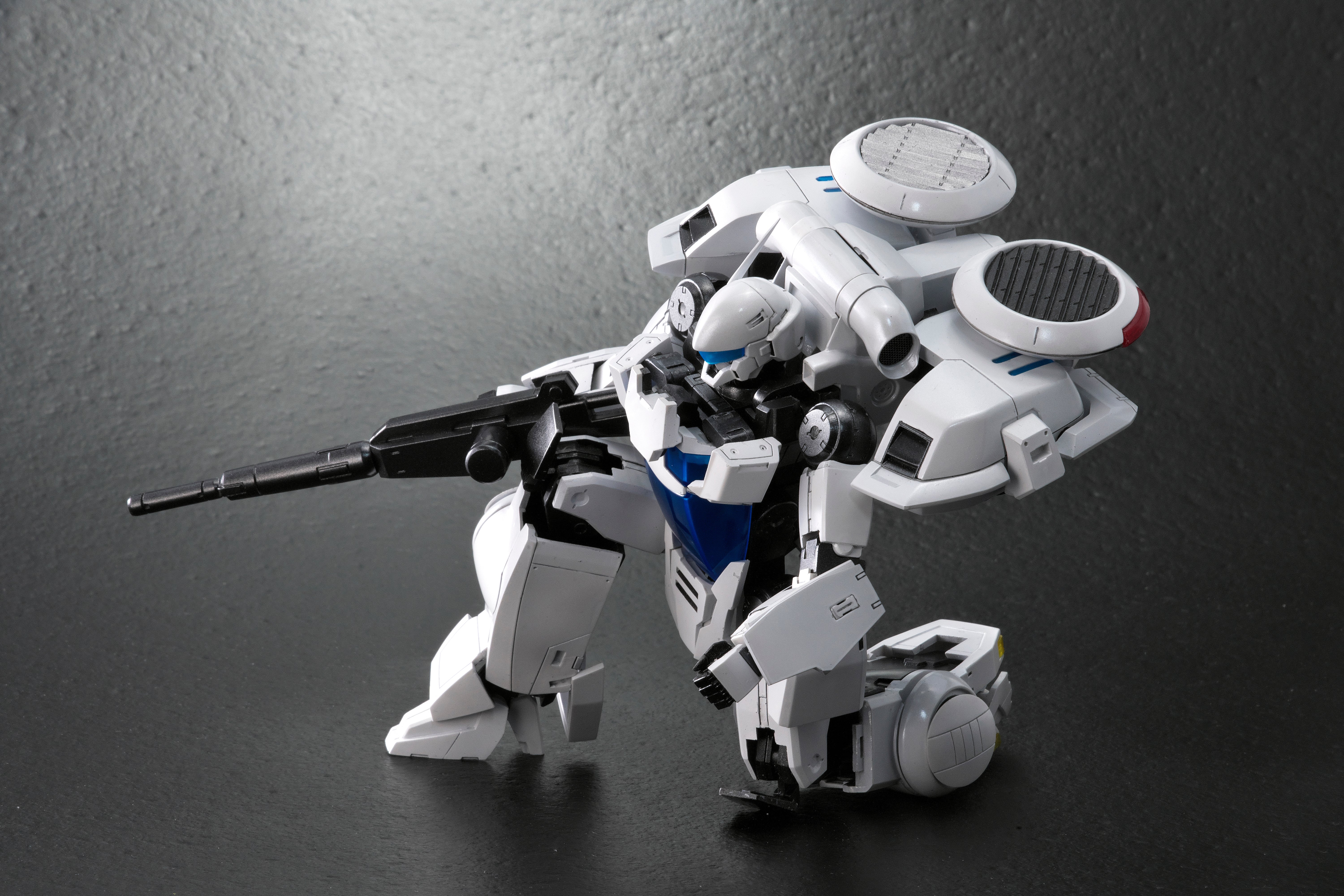 ナイトストライカー カラーレジンキャスト製組立キット インターグレイ