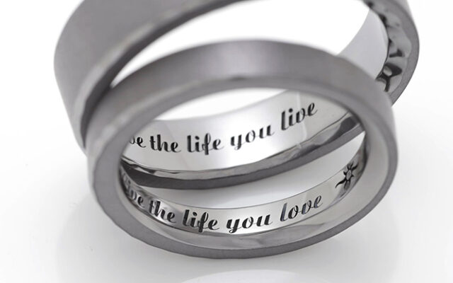 結婚指輪の刻印アイデア6選！定番からおしゃれ・ユニークな事例まで