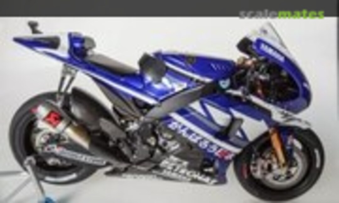 YZR-M1 09 Monster Yamaha Tech3, Tamiya 14119 (2011)
