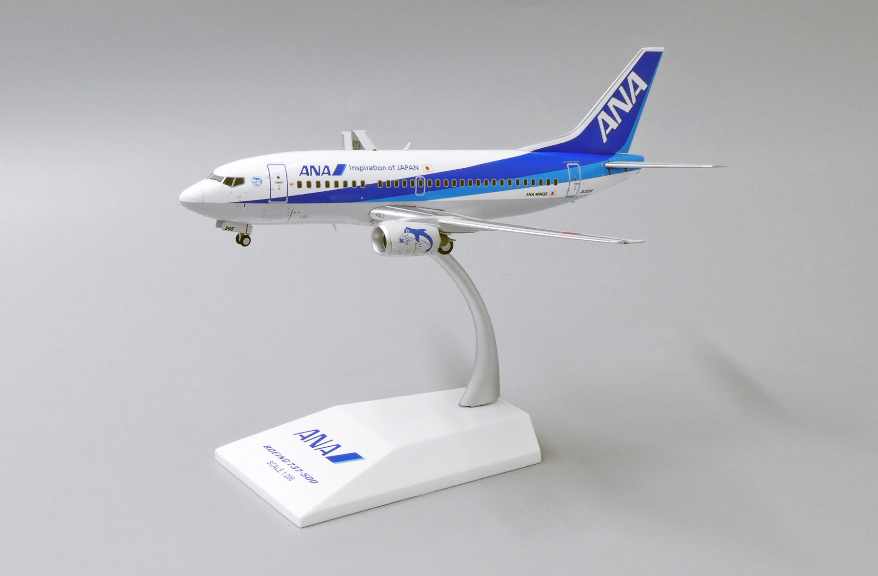 ScaleModelStore.com :: JC Wings 1:200 - EW2735004 - ANA Wings