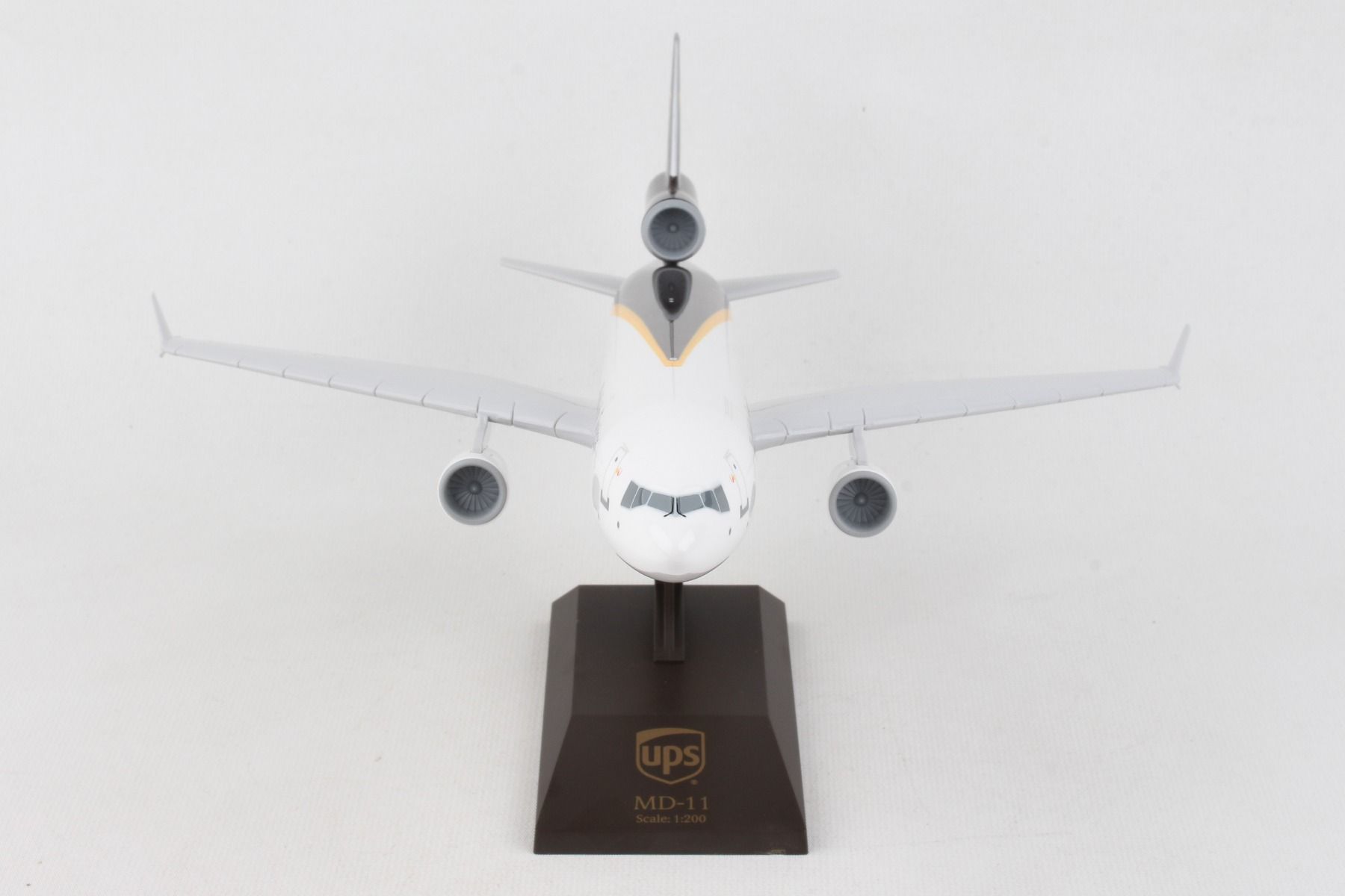 ScaleModelStore.com :: Skymarks 1:200 - SKR1086 - United Parcel