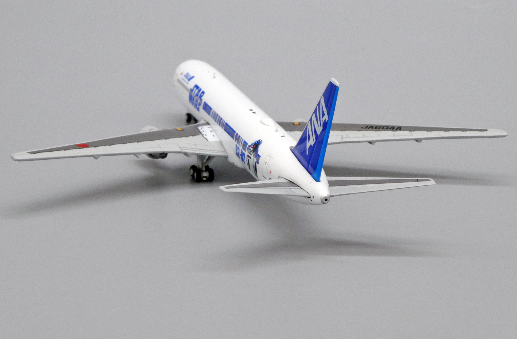 ScaleModelStore.com :: JC Wings 1:400 - EW4763003 - ANA All Nippon