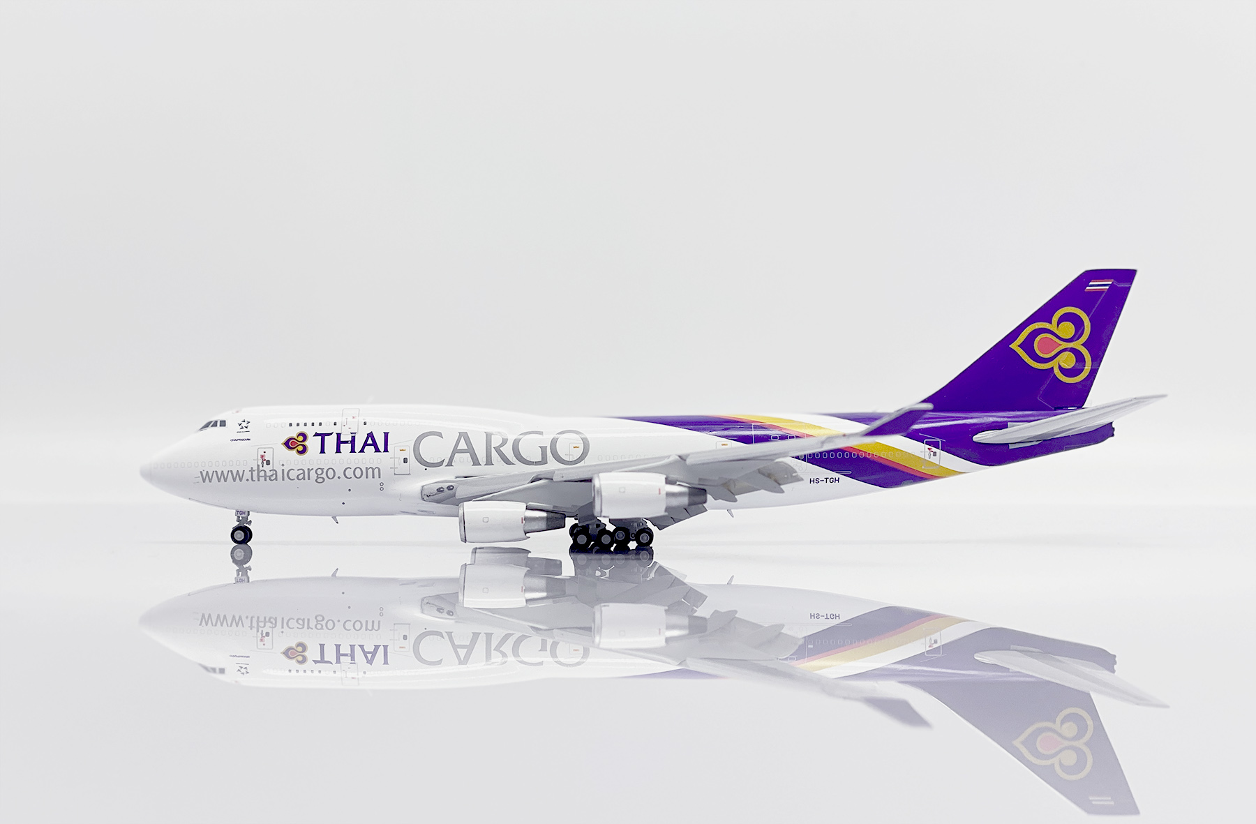 ScaleModelStore.com :: JC Wings 1:400 - XX40016A - Thai Cargo