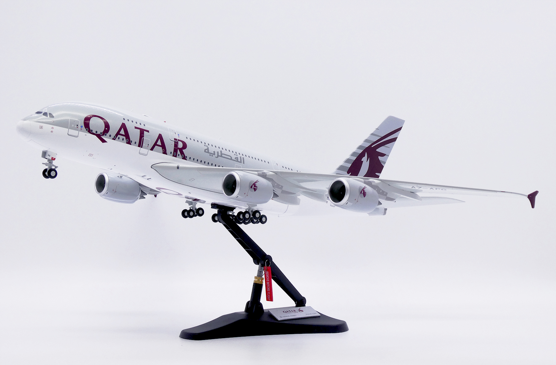 ScaleModelStore.com :: JC Wings 1:200 - XX20200 - Qatar Airways