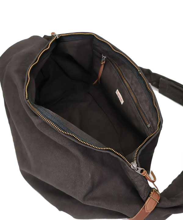 KAPITAL キャピタル 6号帆布スナフキンBAG/ ブラックの通販情報 - SE7EN