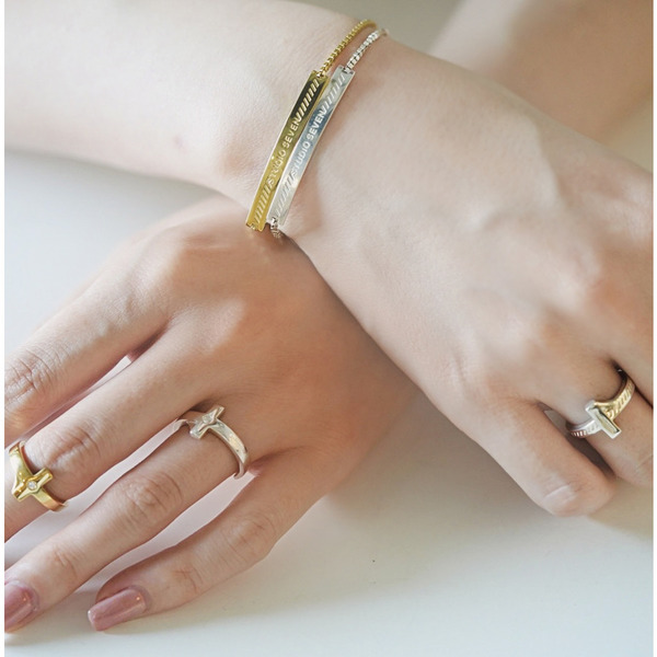 Metal Plate Logo Bracelet SLV | STUDIO SEVEN (スタジオ セブン)