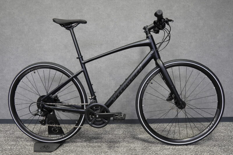 クロスバイク“SIRRUS 2.0”＆“SIRRUS 3.0”緊急入荷！常設試乗車もご用意