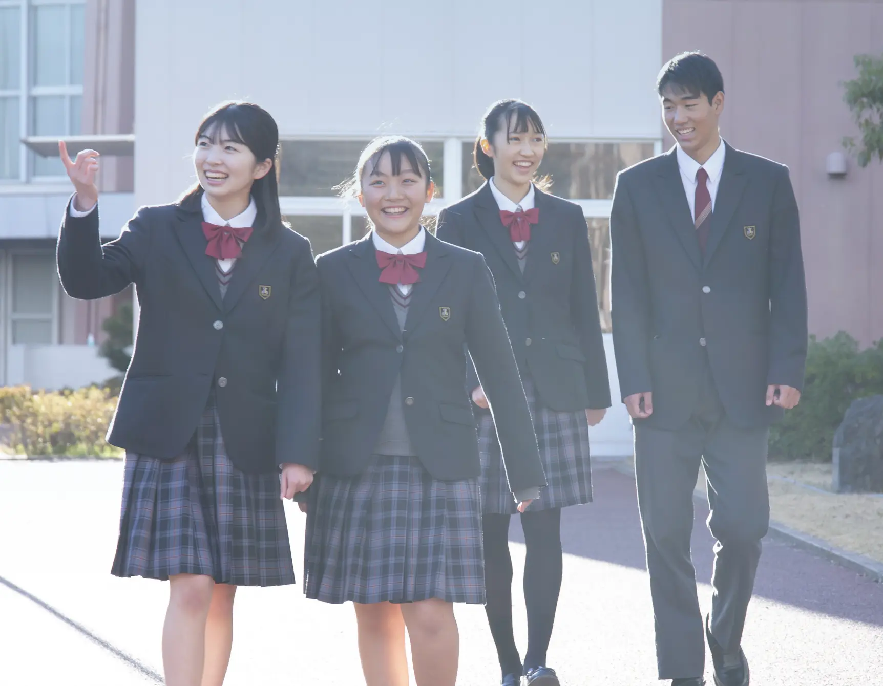 制服 - 星城高等学校 | 公式サイト