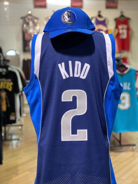 ダラス・マーベリックスのHCジェイソン・キッドの復刻ジャージ販売中