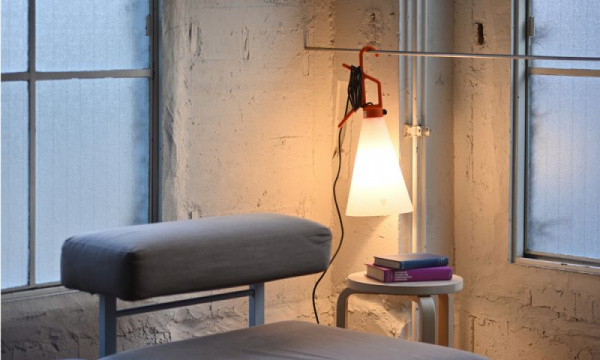 メーデーランプ / オレンジFlos（フロス） | 公式通販 家具・雑貨