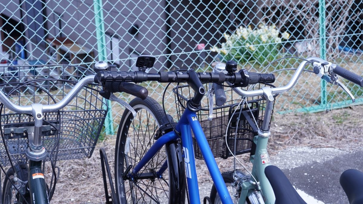 AMERICAN EAGLE ジュニアクロスバイク 24インチ シマノ6段変速 Fargo