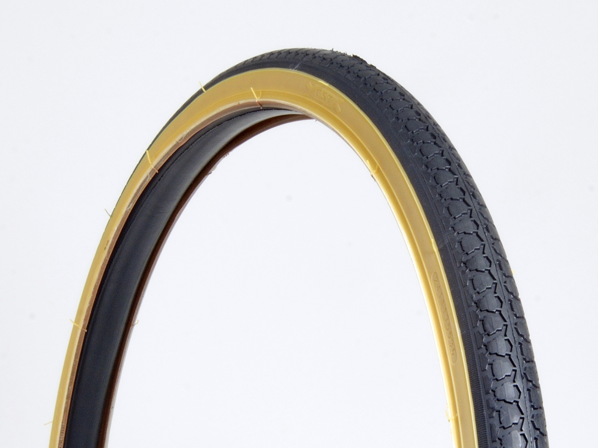 アメ黒タイヤ 26×1 3/8 ｜パーツ・用品・自転車商品｜㈱サギサカ