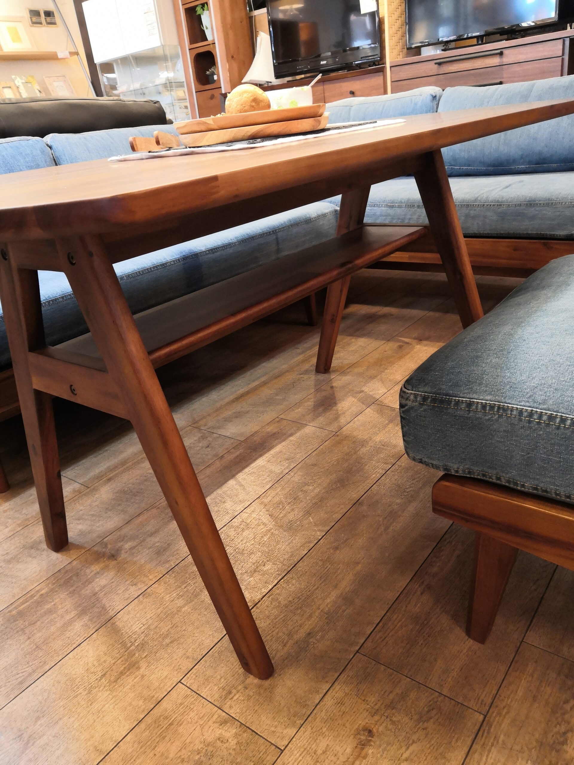 UNICO ウニコ SWELLA スウェラ Dining table sofa ダイニングソファ