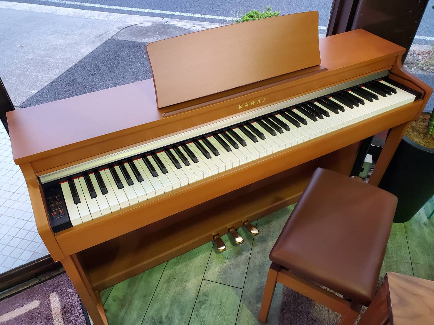 KAWAI CN25C 2014 鍵電子ピアノ ブラウン 椅子付き KAWAI CN25C 2014年