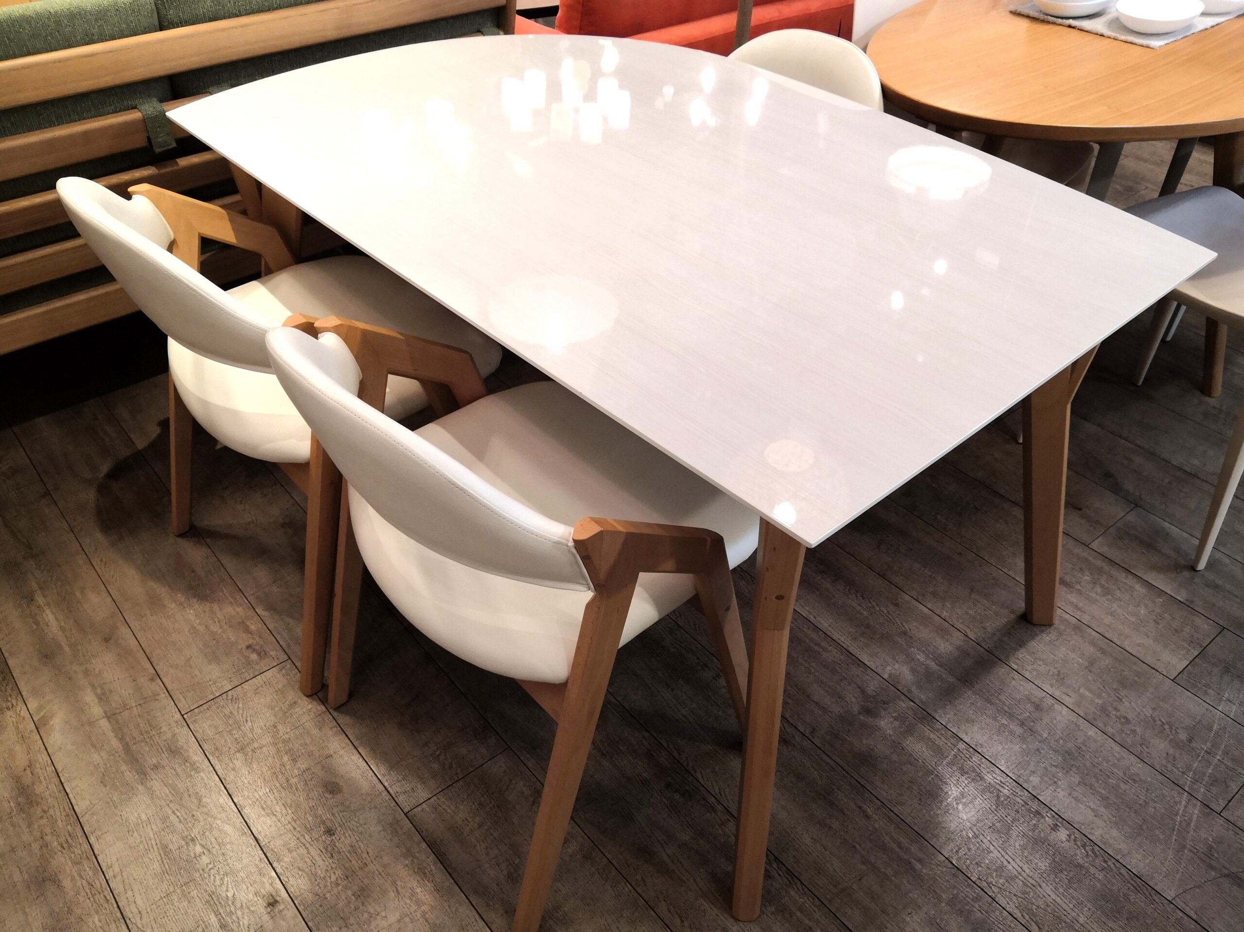 中古】モリタインテリア MORITA 日本製 変形ダイニングテーブル ビーチ