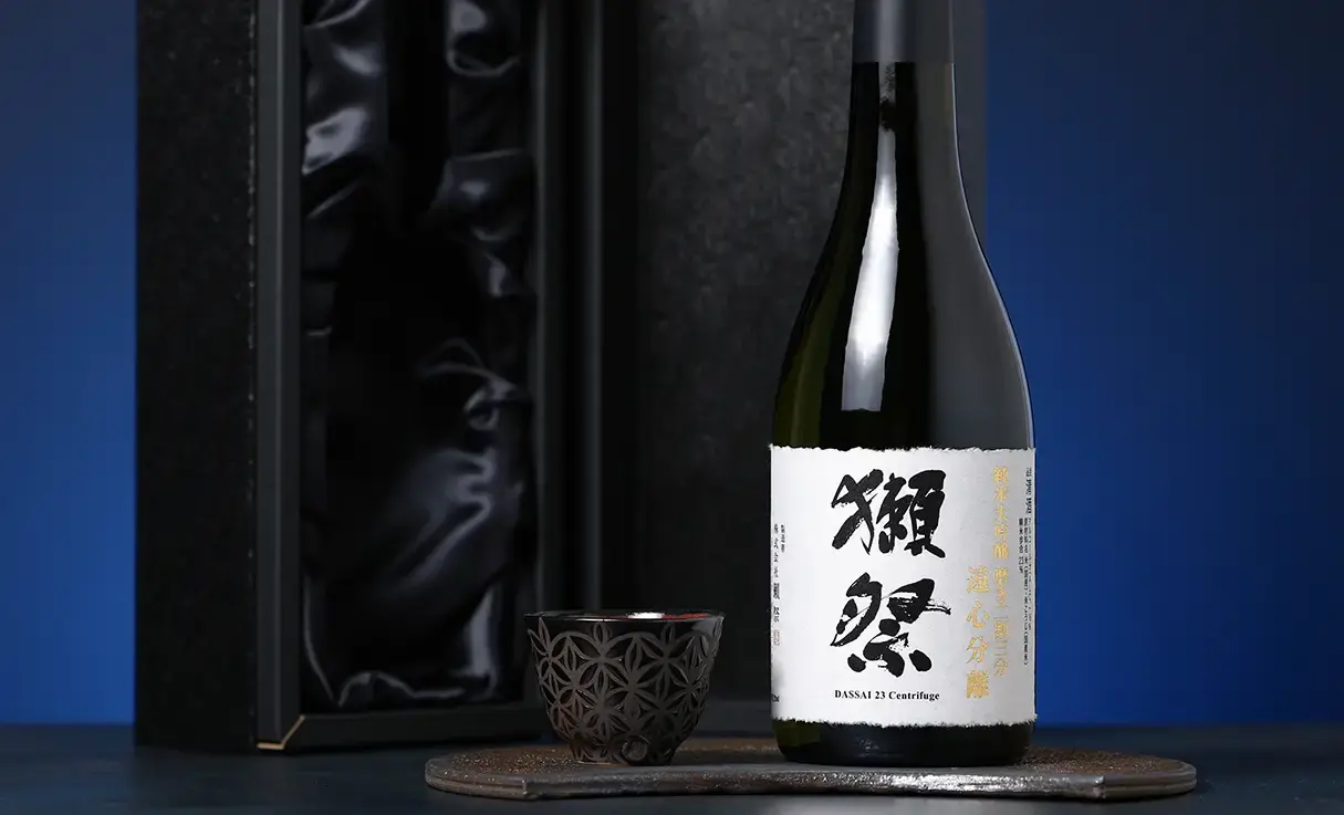 獺祭 純米大吟醸 磨き二割三分 遠心分離 720ml | 獺祭（株式会社獺祭