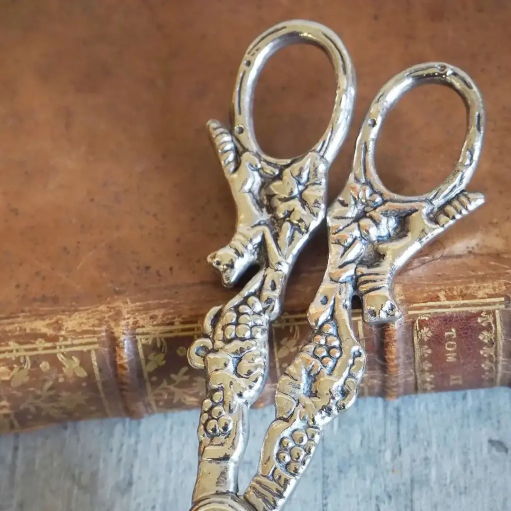 アンティーク雑貨 アンティーク グレープシザー葡萄 イギリス 房を