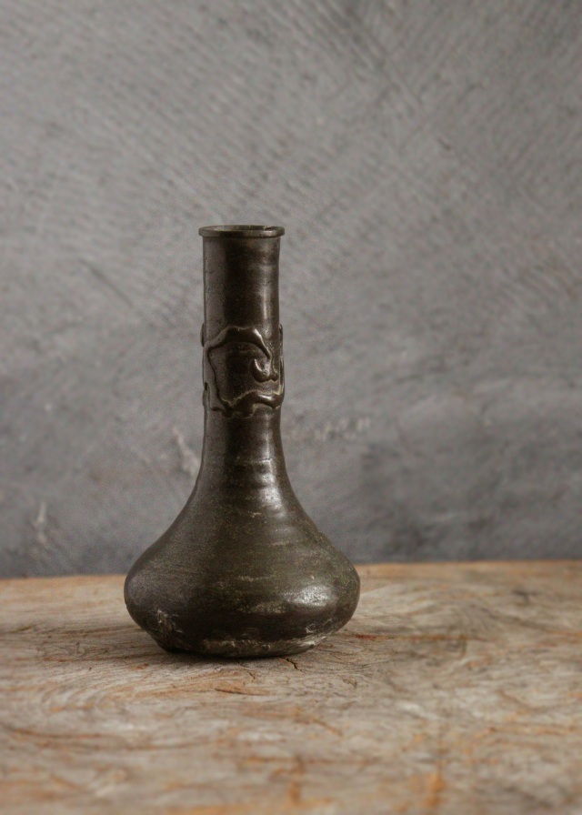 古銅三つ足祭器 仏教美術 古銅 仏教法具 中国古銅 花瓶 徳利
