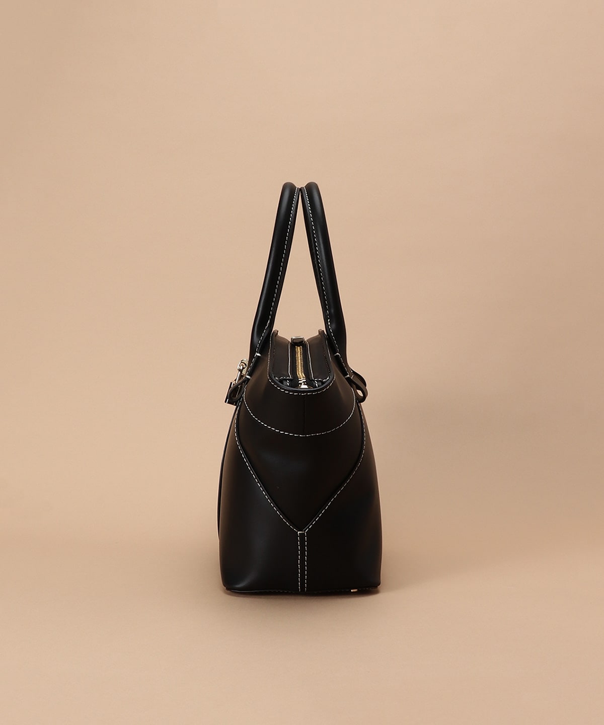 ステッチデザイン レザーハンドバッグ(FREE ブラック): Samantha