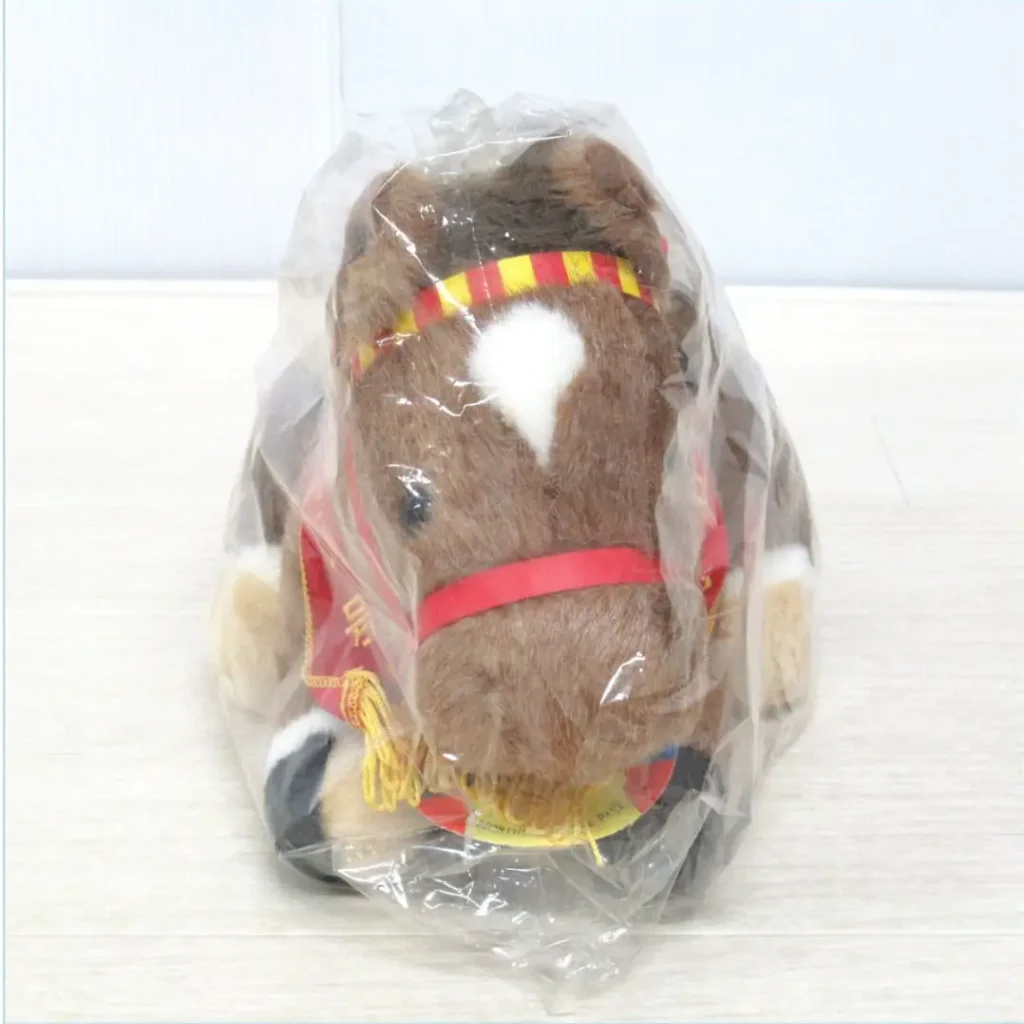 アバンティー（AVANTI）製の名馬ぬいぐるみアグネスデジタル他