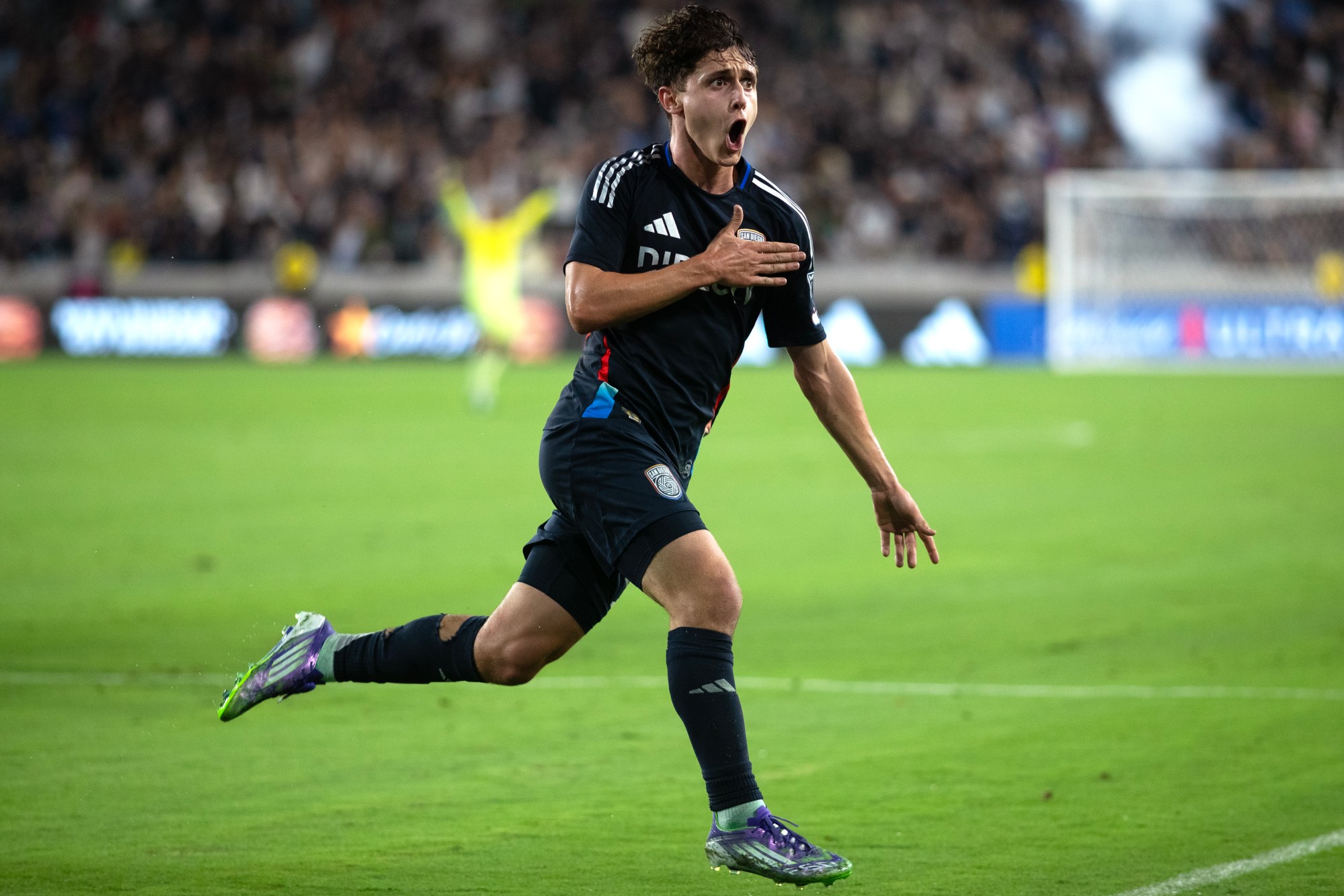 SUT-L-sdfcxol-0706-07.jpg?w=