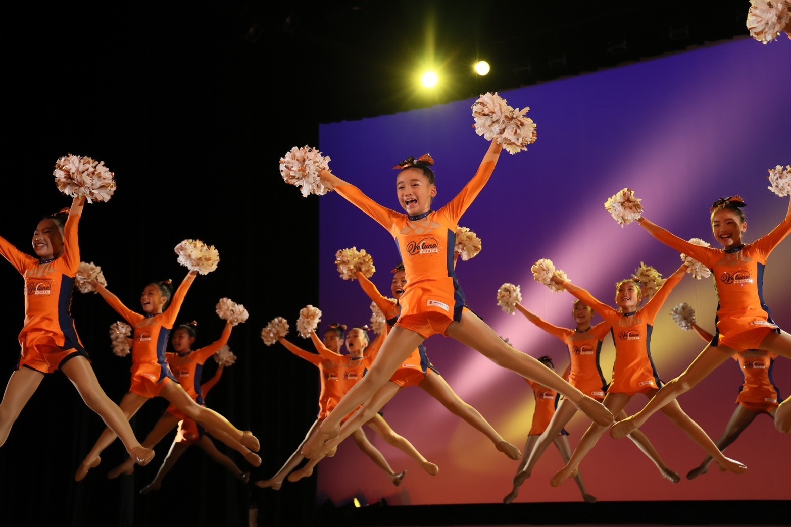 チアダンス | スポーツクラブセイシン