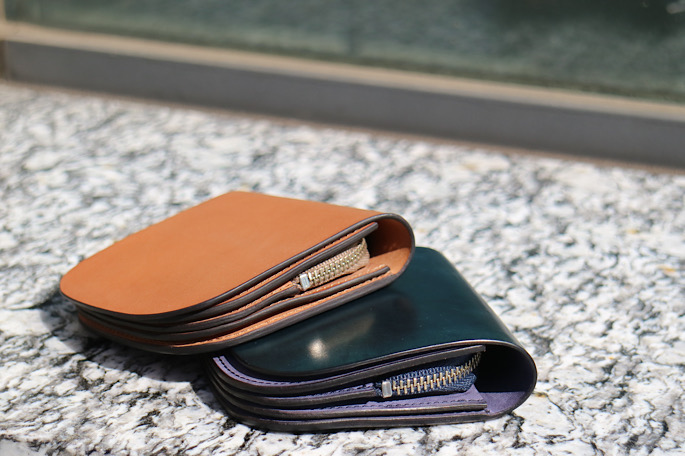 CORDOVAN-ROUND MINI WALLET- | SLOW - スロウ 公式サイト | 革製の