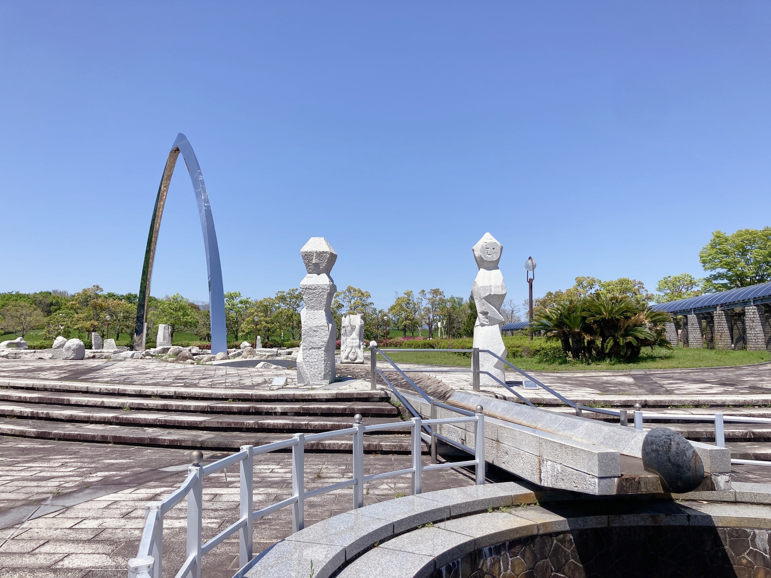 草津 穴場】滋賀 草津 烏丸半島 | 謎の巨石群は〇〇 - しがそび