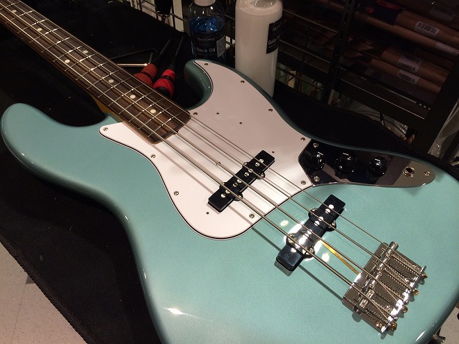 エレキベース”Fender JAPAN/JB62(OTM)”～本日はなんだっぺ!?～｜島村